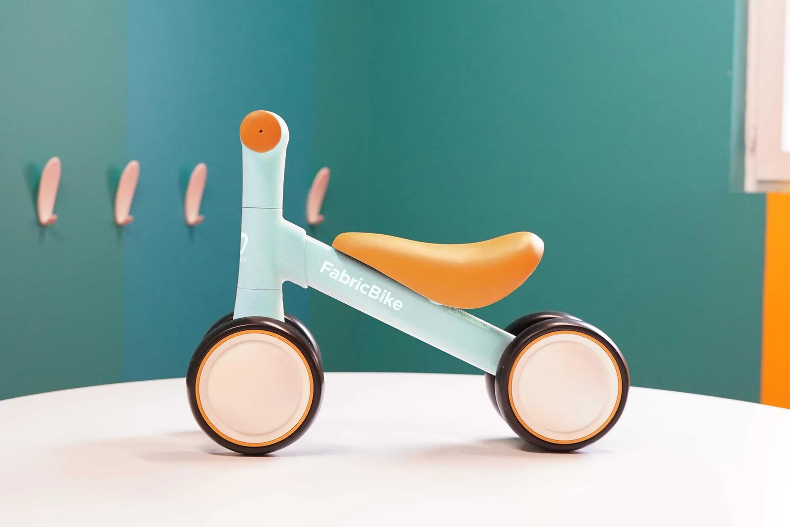 Odrážedlo FabricBike Walker Sky blue